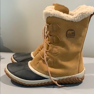 Sorel Women’s Waterproof Winter Boots